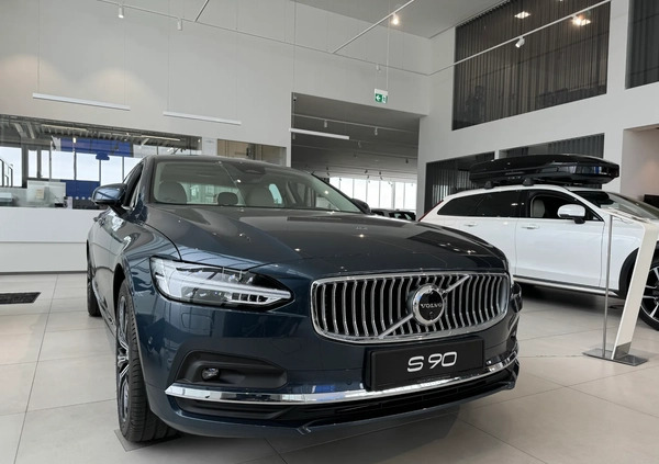 Volvo S90 cena 286200 przebieg: 10, rok produkcji 2023 z Łochów małe 742